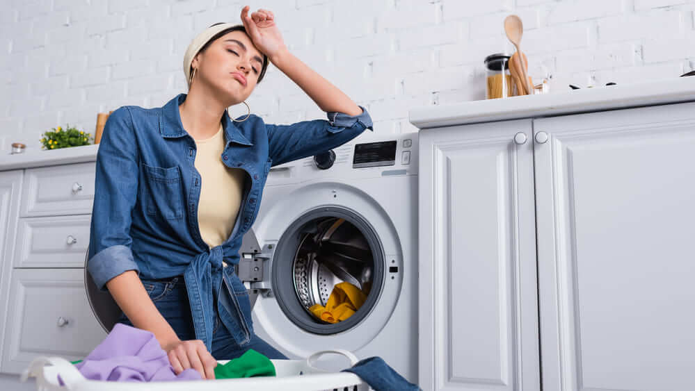 What Is the HE2 Error Code on a Samsung Dryer?