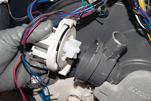 Dishwasher Worn-Out Circulation Pump