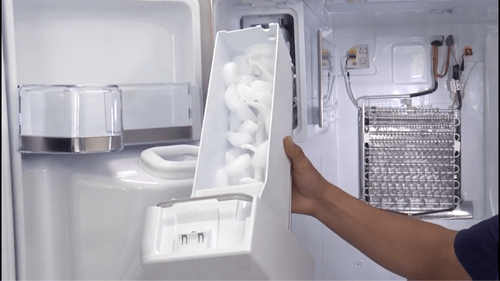 Samsung Refrigerator Ice Maker Is Jammed