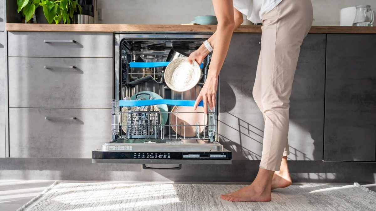 Why Is My Dishwasher Not Cleaning Well?