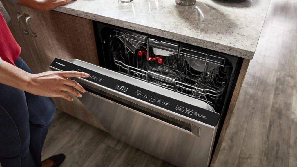 KitchenAid Dishwasher Not Draining? Homeowner’s Repair Guide
