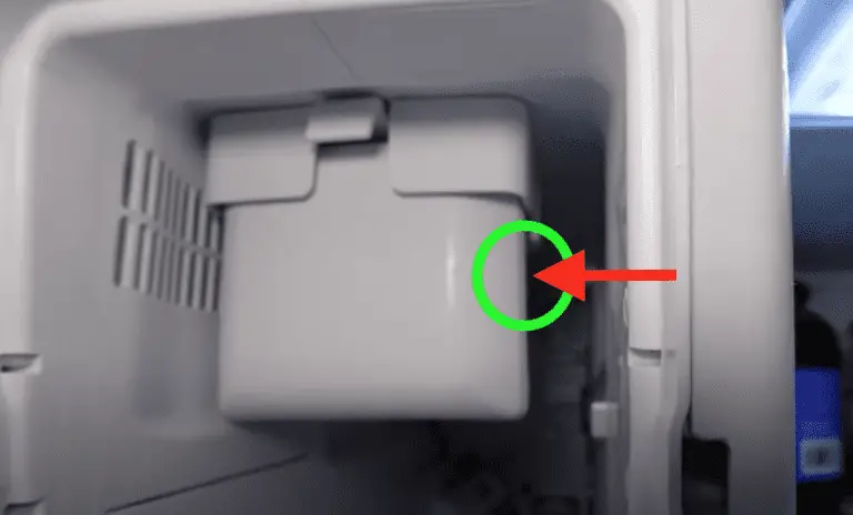 Defective Ice Maker Assembly